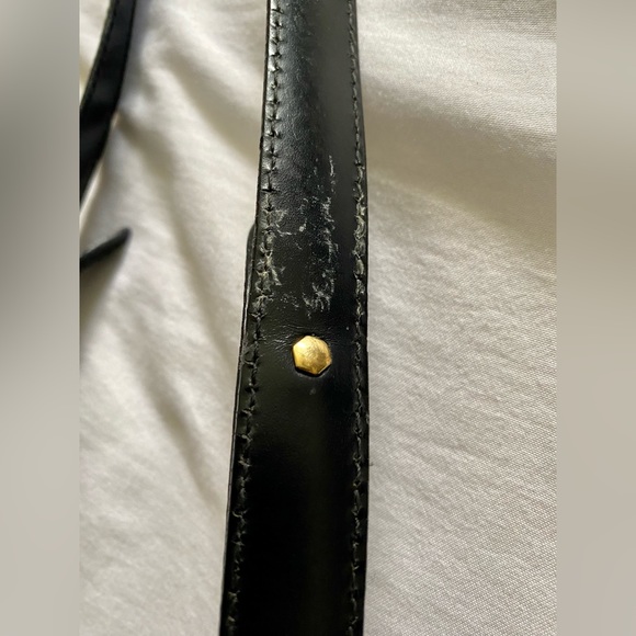 LV Epi Cluny shoulder bag - Picture 7 of 13